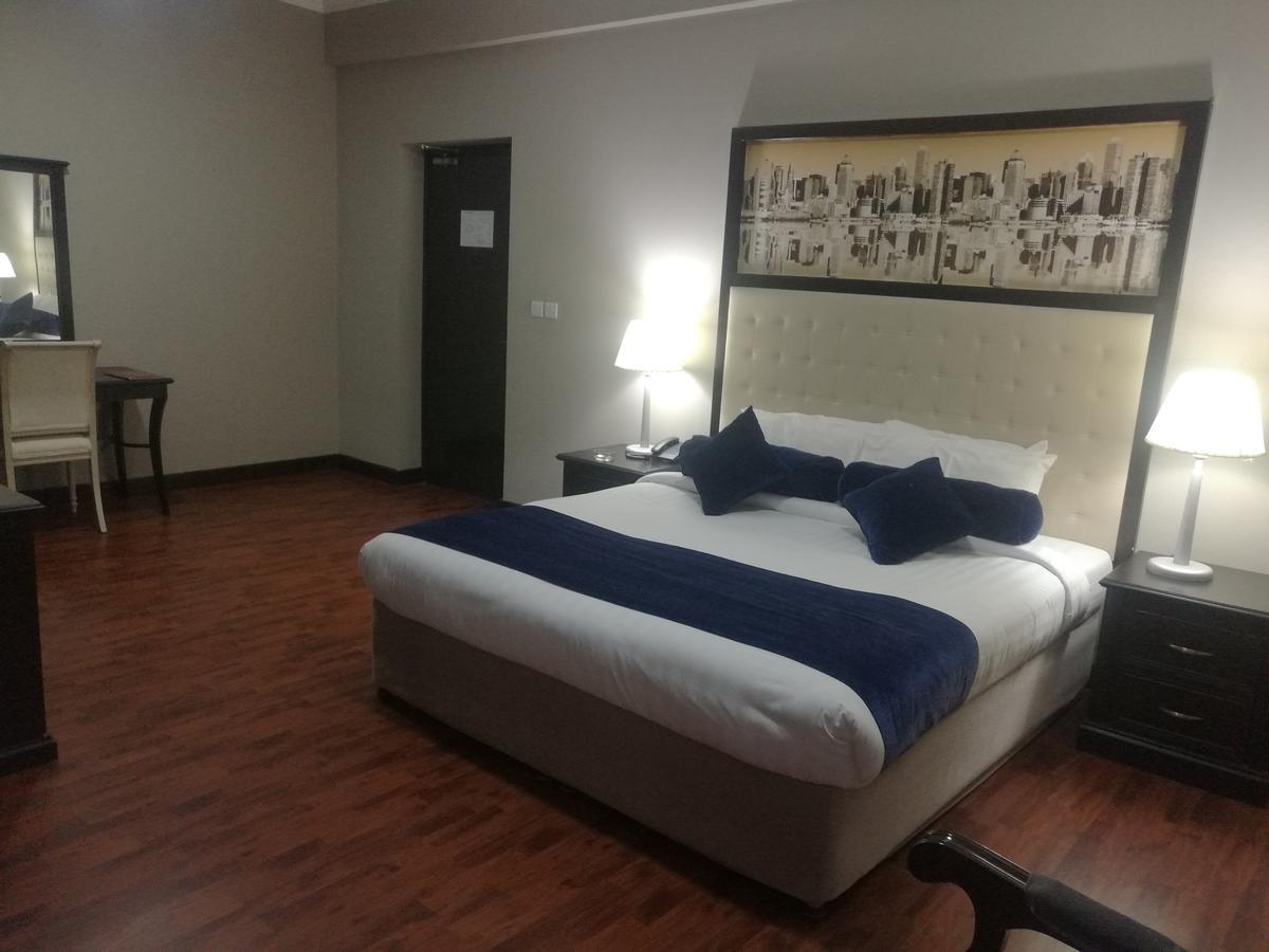 Mirador Hotel มานามา ภายนอก รูปภาพ